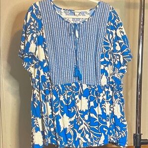 Knox Rose Blue and White Floral Blouse
